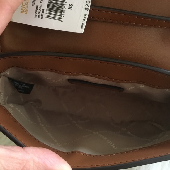 Michael Kors Fulton small belt bag Xbody clutch - Picture 5 of 8